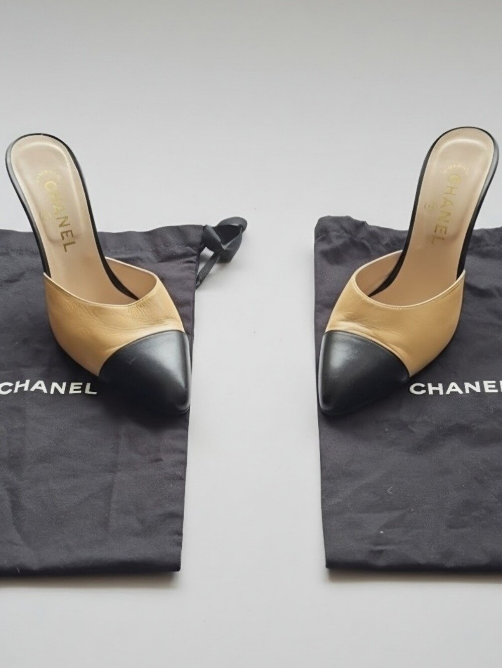 CHANEL classic Camel & Black leather Mules